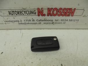 Gebrauchte Schlüssel Gehäuse Peugeot 307 SW (3H) 1.6 16V Preis auf Anfrage angeboten von N Kossen Autorecycling BV