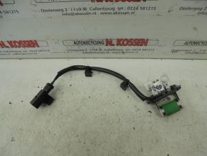 Used Cooling fan resistor Smart Fortwo Coupé (451.3) Electric Drive Price on request offered by N Kossen Autorecycling BV
