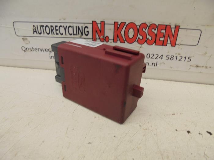 Central door locking module from a Ford Transit 2.2 TDCi 16V 2008