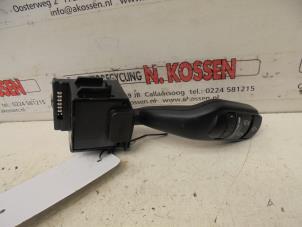 Usados Interruptor de limpiaparabrisas Ford Transit 2.2 TDCi 16V Precio de solicitud ofrecido por N Kossen Autorecycling BV