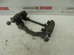 Used Rear brake calliperholder, right Ford Transit 2.2 TDCi 16V Price on request offered by N Kossen Autorecycling BV