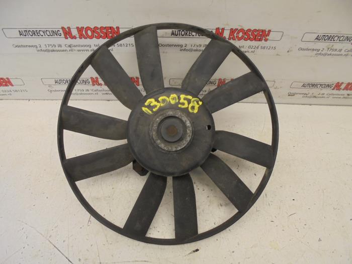 Moto ventilateur d'un Volkswagen Golf III (1H1) 2.8 VR6 1992