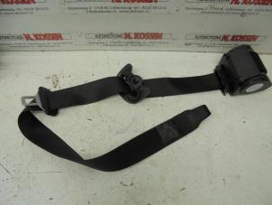 Used Front seatbelt, right BMW 3 serie (E46/2) 320 Ci 24V Price on request offered by N Kossen Autorecycling BV