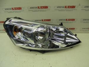Used Headlight, right Fiat Scudo (270) 1.6 D Multijet Price on request offered by N Kossen Autorecycling BV