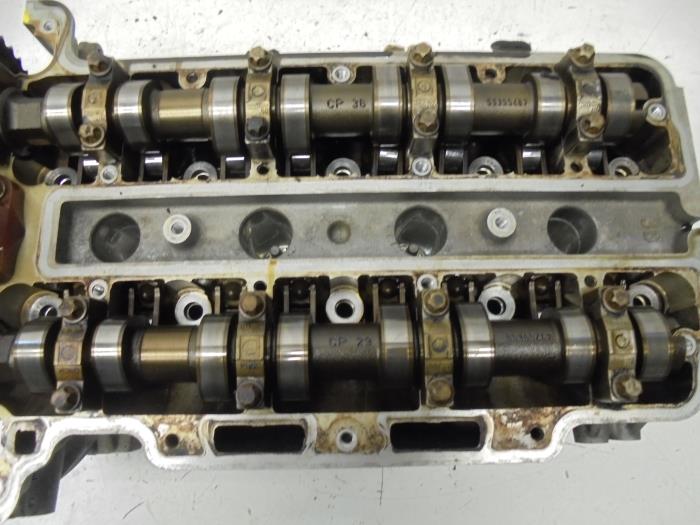 Cylinder head Opel Meriva - 55355430 Z14XEP