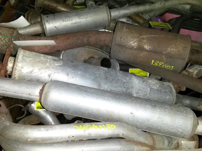 Gebrauchte Auspuff Mitteldämpfer Nissan Almera (N15) 1.6 GX,SLX 16V Preis auf Anfrage angeboten von N Kossen Autorecycling BV