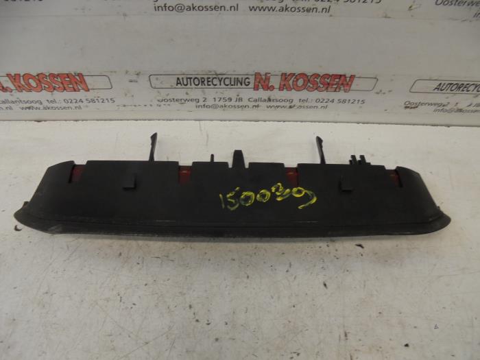 Third brake light Opel Vectra C Caravan 1.9 CDTI 16V 024469480AF GM
