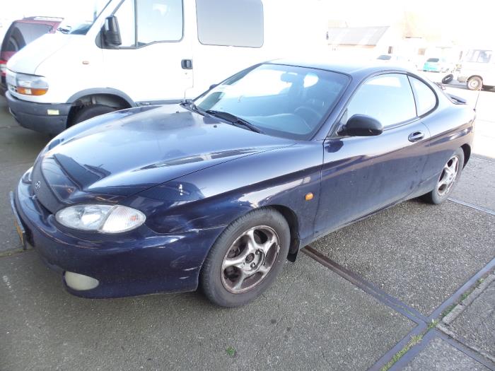 Gebrauchte Getriebe Hyundai Coupe 2.0i 16V Preis auf Anfrage angeboten von N Kossen Autorecycling BV