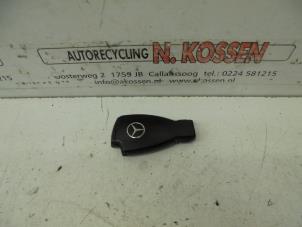 Used Key Mercedes C Combi (S203) 2.2 C-200 CDI 16V Price on request offered by N Kossen Autorecycling BV