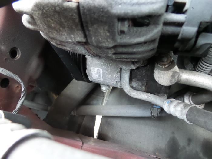 Gebrauchte Klimapumpe Dodge Avenger Preis auf Anfrage angeboten von N Kossen Autorecycling BV