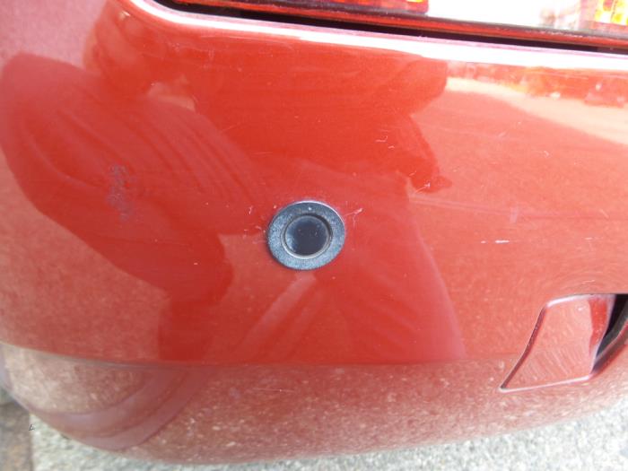 Usados Sensor PDC Dodge Avenger Precio de solicitud ofrecido por N Kossen Autorecycling BV