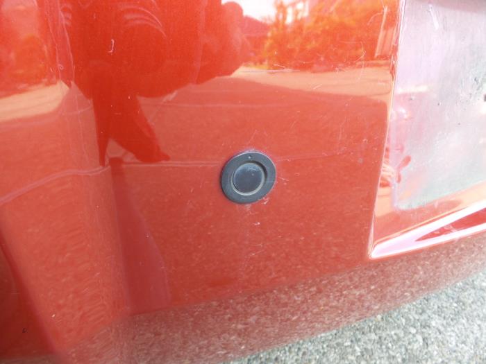 Usados Sensor PDC Dodge Avenger Precio de solicitud ofrecido por N Kossen Autorecycling BV
