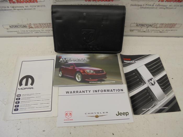 Używane Instrukcja Dodge Avenger Cena na żądanie oferowane przez N Kossen Autorecycling BV