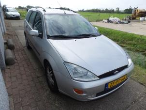 Used Roof rail, right Ford Focus 1 Wagon 1.6 16V Price on request offered by N Kossen Autorecycling BV