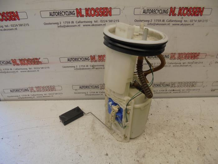 Usagé Pompe d'injection Volkswagen Passat (3B3) 2.3 V5 20V Prix sur demande proposé par N Kossen Autorecycling BV