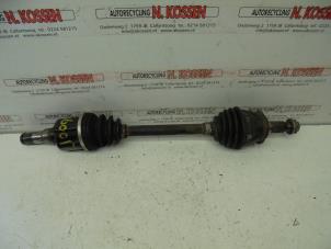 Used Front drive shaft, left BMW Mini One/Cooper (R50) 1.6 16V Cooper Price on request offered by N Kossen Autorecycling BV