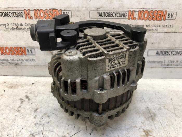 Gebrauchte Dynamo Peugeot 607 (9D/U) 2.2 16V Preis auf Anfrage angeboten von N Kossen Autorecycling BV