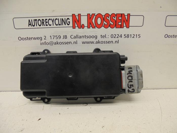 Gebrauchte Telefon Modul Porsche 911 (996) 3.6 Carrera 4 24V Preis auf Anfrage angeboten von N Kossen Autorecycling BV