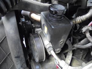 Used Power steering pump Ssang Yong Rexton 2.7 Xdi RX/RJ 270 16V Price on request offered by N Kossen Autorecycling BV