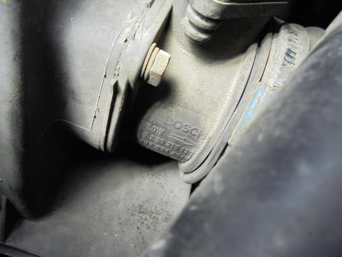 Gebrauchte Luftmassenmesser Ssang Yong Rexton 2.7 Xdi RX/RJ 270 16V Preis auf Anfrage angeboten von N Kossen Autorecycling BV