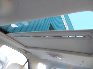 Used Sliding/tilting sunroof Kia Sorento Price on request offered by N Kossen Autorecycling BV