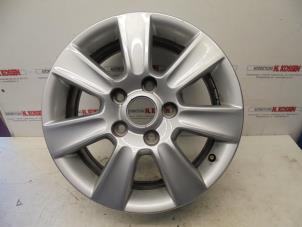 Used Wheel Volkswagen Transporter T5 2.0 TDI DRF Price on request offered by N Kossen Autorecycling BV