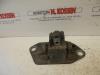 Engine mount from a Volvo S60 I (RS/HV), 2000 / 2010 2.4 20V 140, Saloon, 4-dr, Petrol, 2.435cc, 103kW (140pk), FWD, B5244S2, 2000-07 / 2010-04, RS65 2006