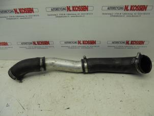 Intercooler Schlauch van een Hyundai H300 2012