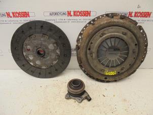 Used Clutch kit (complete) Kia Sorento Price on request offered by N Kossen Autorecycling BV