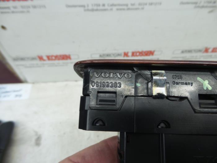 Electric window switch Volvo XC90 I 2.9 T6 24V 09193383