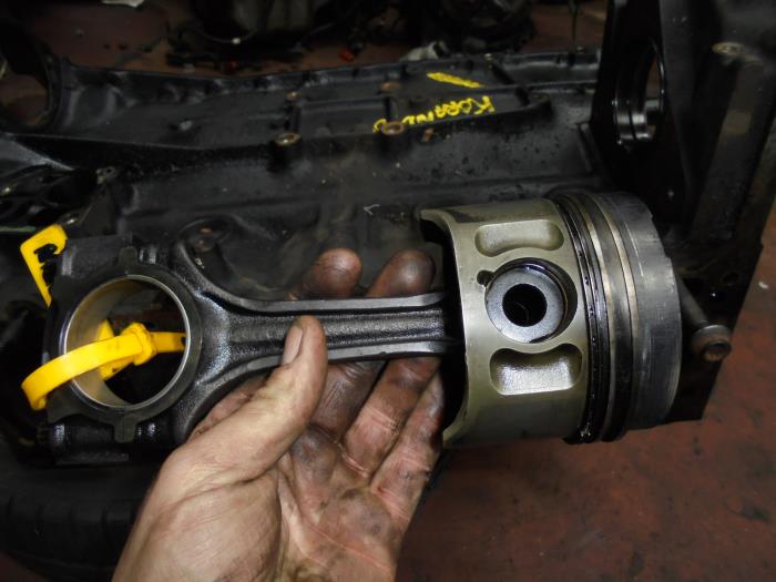 Usagé Bielle Ssang Yong Korando Prix sur demande proposé par N Kossen Autorecycling BV