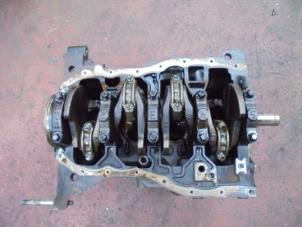 Used Crankshaft Renault Modus/Grand Modus (JP) 1.6 16V Price on request offered by N Kossen Autorecycling BV