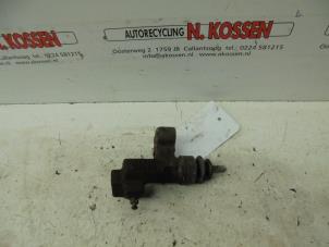 Used Clutch slave cylinder Nissan Almera Tino Price on request offered by N Kossen Autorecycling BV