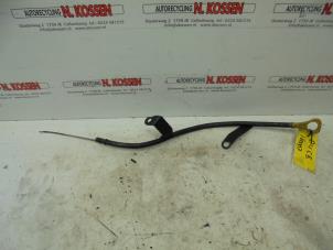 Used Oil dipstick Kia Sorento Price on request offered by N Kossen Autorecycling BV