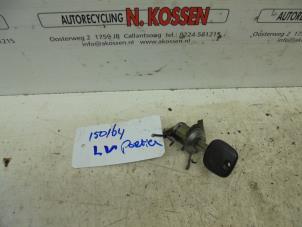 Used Door lock cylinder, left Daihatsu Cuore Price on request offered by N Kossen Autorecycling BV