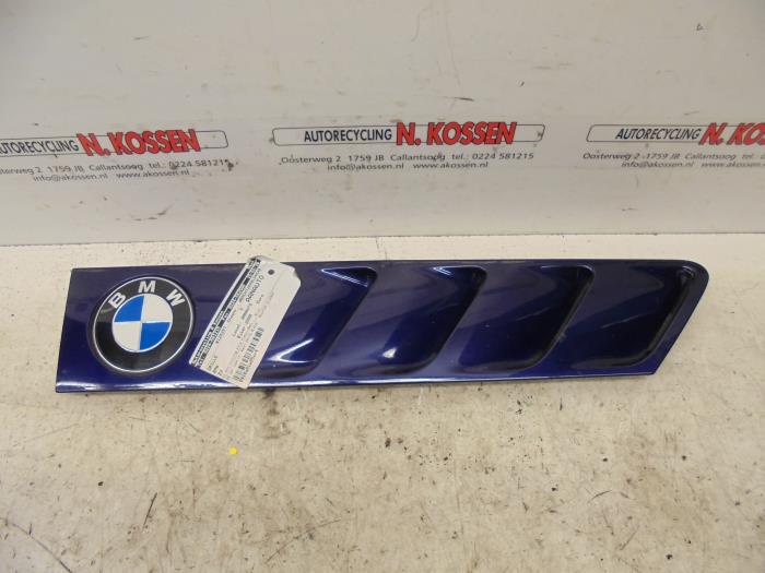 Używane Grill BMW Z3 Roadster (E36/7) 1.9 16V Cena na żądanie oferowane przez N Kossen Autorecycling BV