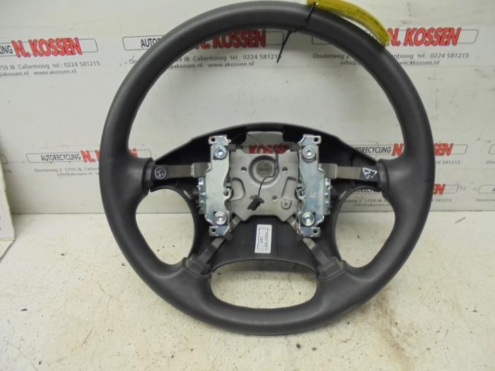 Steering wheel from a Hyundai Matrix 1.6 16V 2010