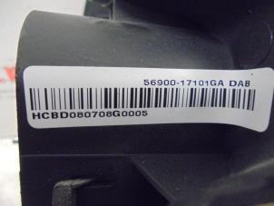 Usados Airbag izquierda (volante) Hyundai Matrix 1.6 16V Precio de solicitud ofrecido por N Kossen Autorecycling BV