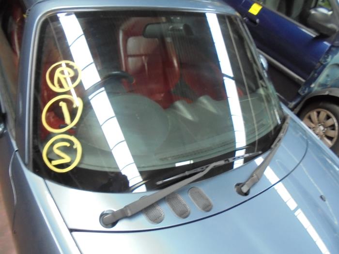 Używane Parawan Daihatsu Copen Cena na żądanie oferowane przez N Kossen Autorecycling BV