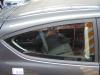 Ventanilla 2 puertas derecha detrás de un Ford Fiesta 6 (JA8) 1.0 Ti-VCT 12V 65 2015