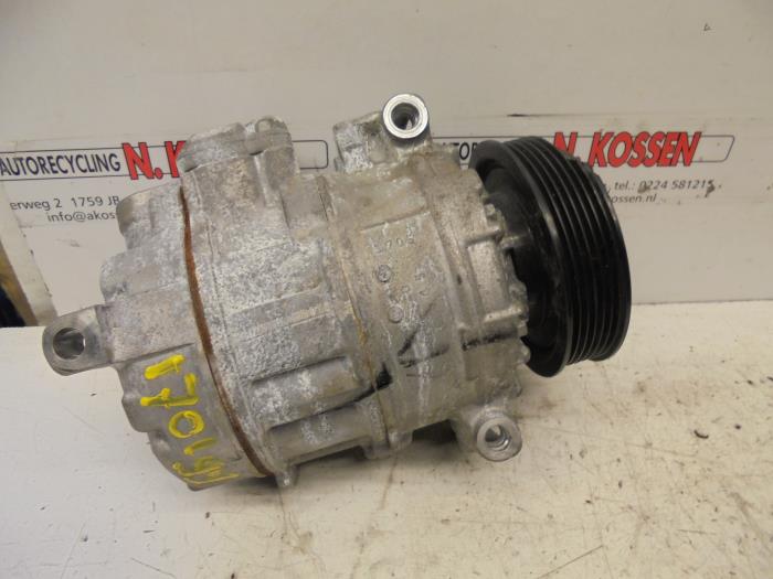 Air conditioning pump from a Seat Leon (1P1) 2.0 TDI 16V 2006
