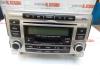 Radio/cassette player from a Hyundai Santafe 2008
