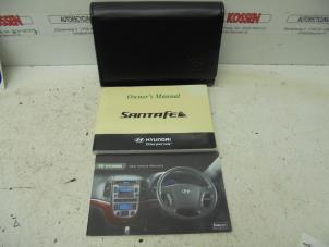 Used Instruction Booklet Hyundai Santafe Price on request offered by N Kossen Autorecycling BV