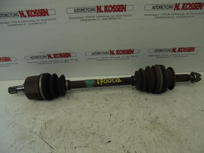 Front drive shaft, left from a Hyundai Santafe 2006
