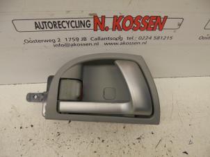 Used Front door handle 4-door, right Hyundai Santafe Price on request offered by N Kossen Autorecycling BV
