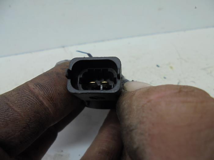 Klopfsensor van een Porsche 911 2004