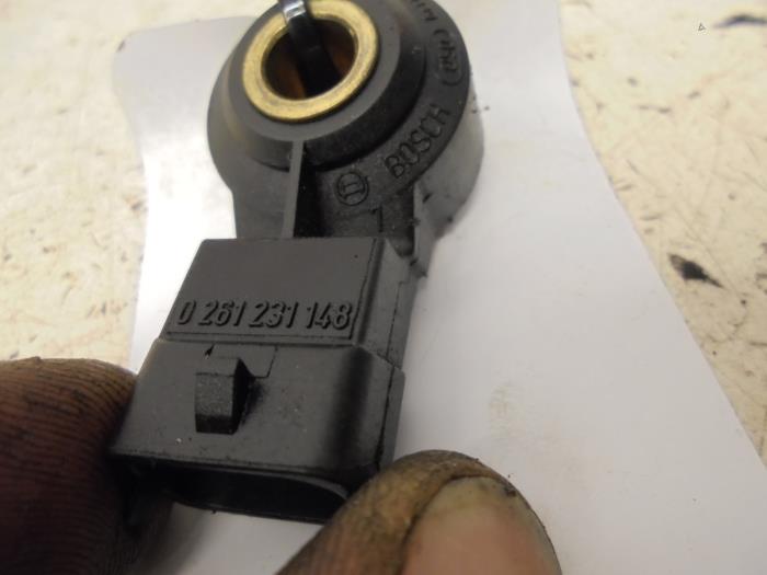 Klopfsensor van een Porsche 911 2004