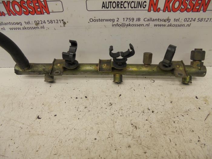 Usagé Système d'injection Porsche 911 Prix sur demande proposé par N Kossen Autorecycling BV