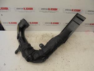Used Air intake hose Hyundai Santafe Price on request offered by N Kossen Autorecycling BV