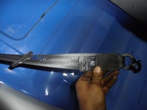 Used Front seatbelt, right Opel Vivaro Price on request offered by N Kossen Autorecycling BV